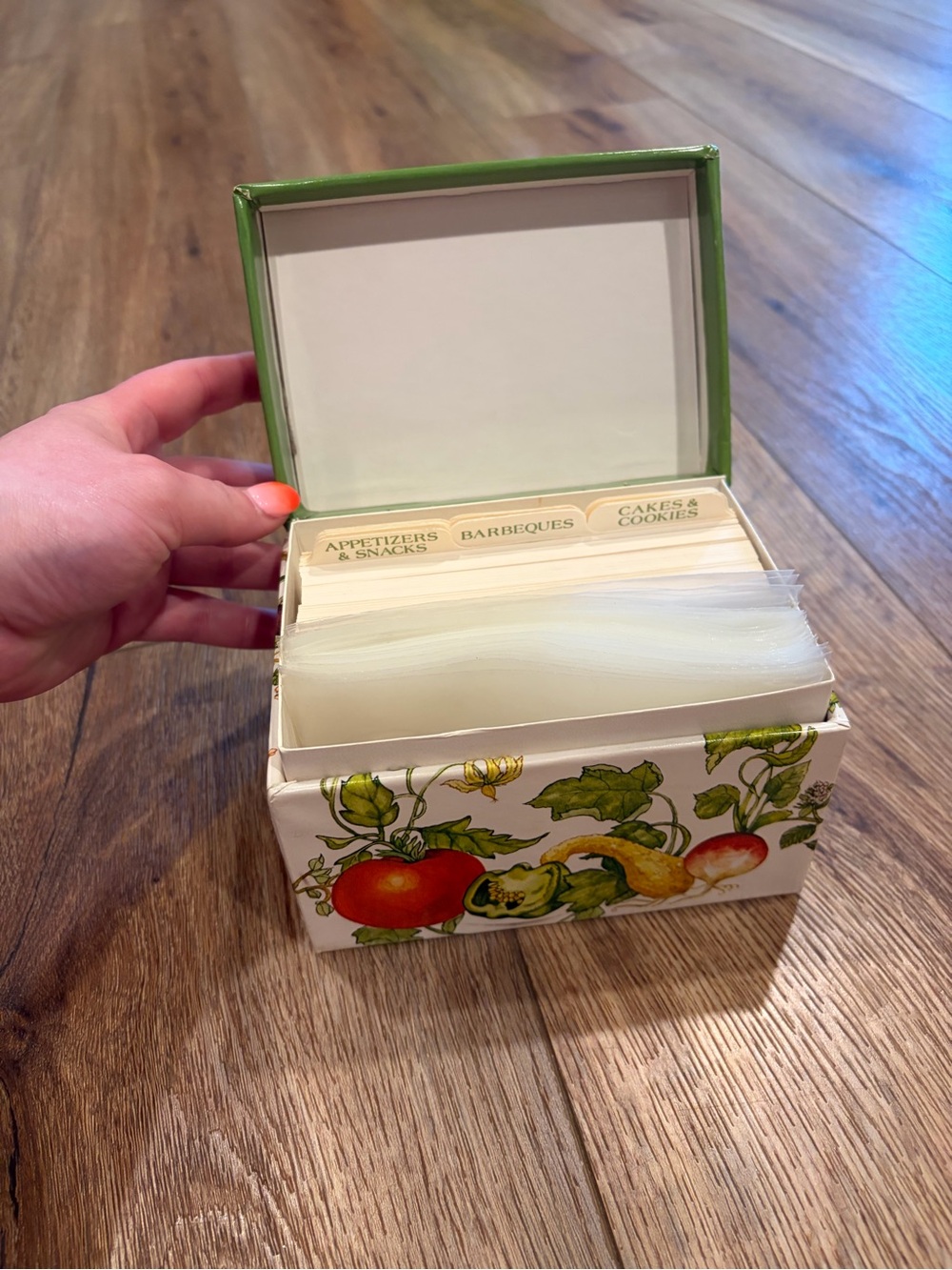 vintage Retro Cottagecore never used recipe card box Kitchen Recipe Organizer